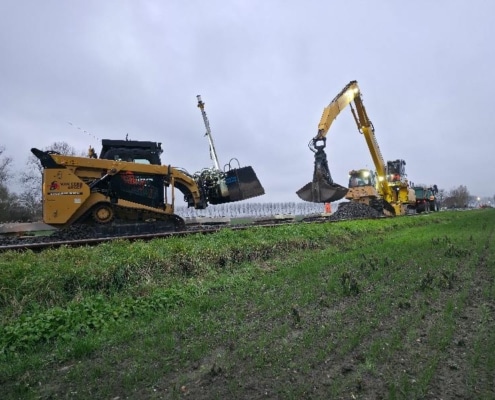 Kraan Werkzaamheden Sas Van Gent Werkzaamheden aan het spoor in Sas van Gent